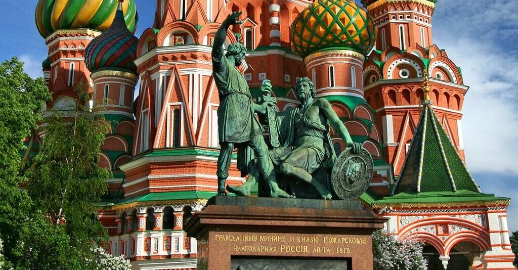 Почему в России празднуют День народного единства Фото №1