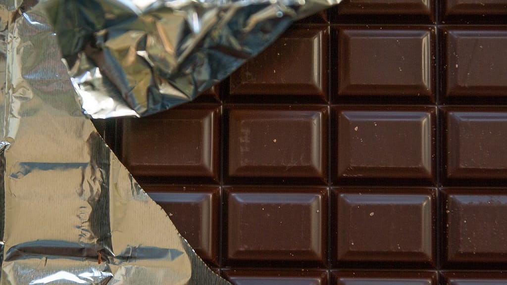 У любителей темного шоколада снижается риск инфаркта Фото №1