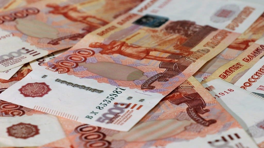 Россиянам списали долги на сумму более 1,2 млрд рублей Фото №1