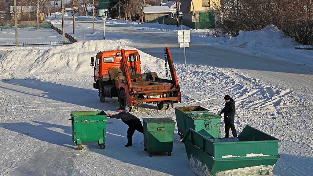 Жители села Чарышского возмущены: с них требуют деньги за услугу, которую они не получали Фото №1