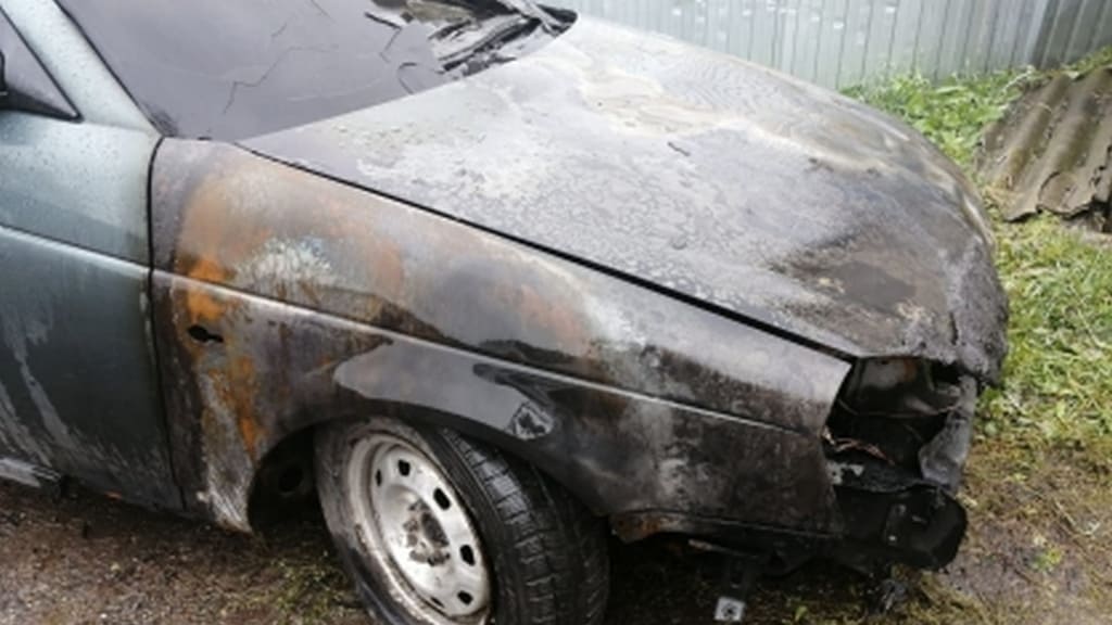 Двое мужчин из Чарышского района пойдут под суд за поджог полицейского автомобиля Фото №1