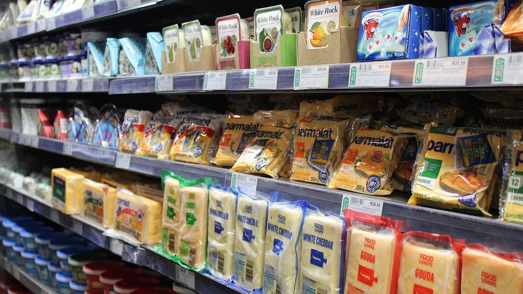 Российские крупные торговые сети ограничат наценки на продукты Фото №1