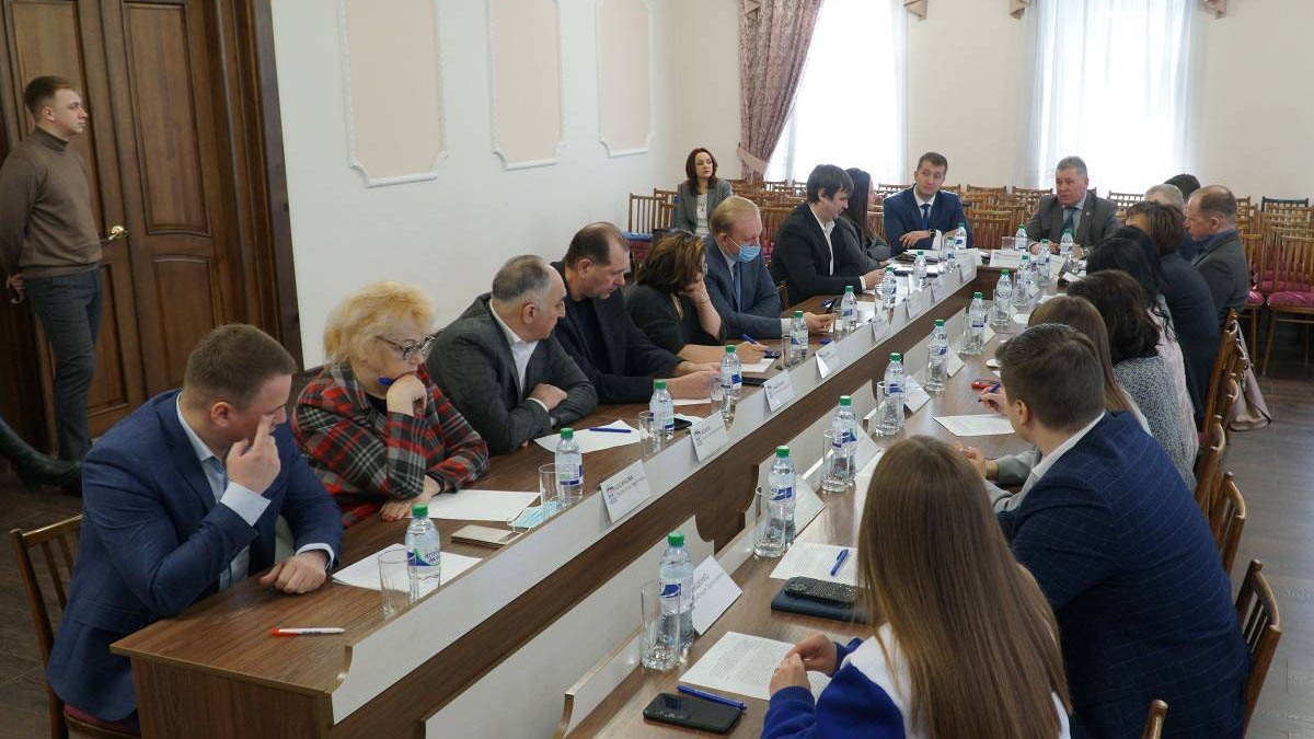 «Единая Россия» дала старт предварительному голосованию в Алтайском крае Фото №1
