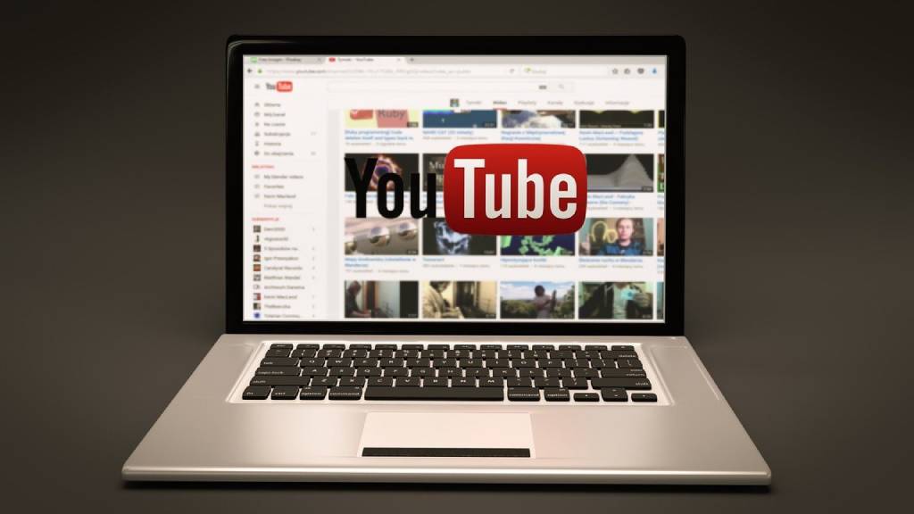 Алтайские эксперты СМИ и блогеры не увидели высоких рисков в блокировке Youtube Фото №1