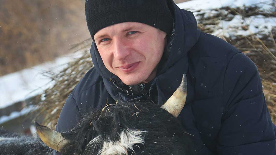 Оператор машинного доения из Советского района уже в 12 лет оказался на ферме Фото №1