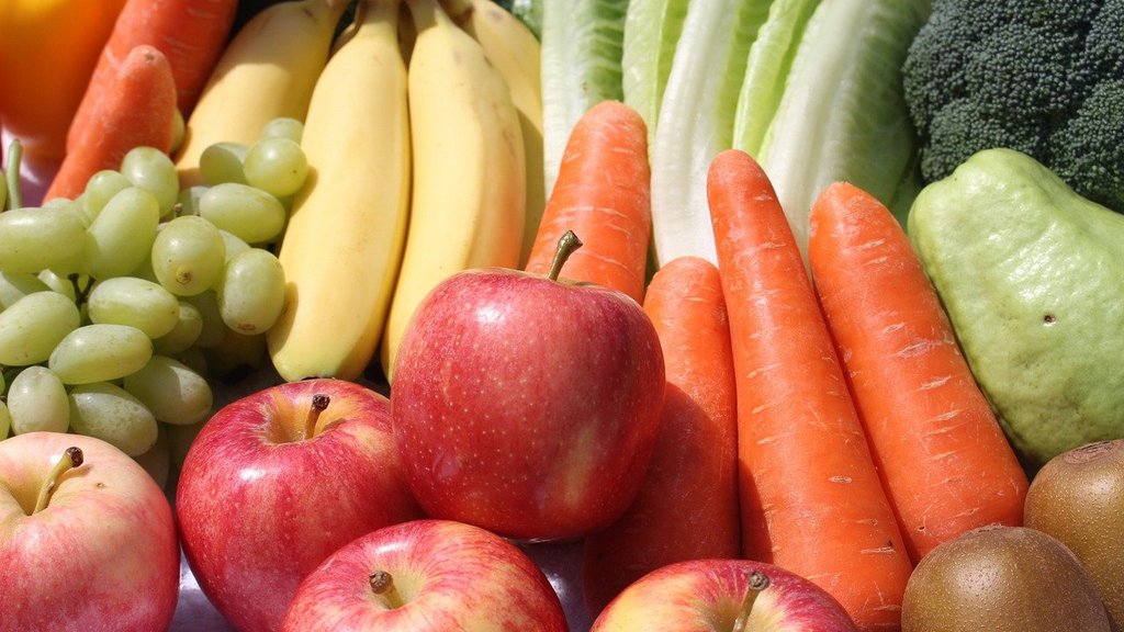 Назван перечень продуктов, которые должны содержаться в холодильнике «здорового человека» Фото №1