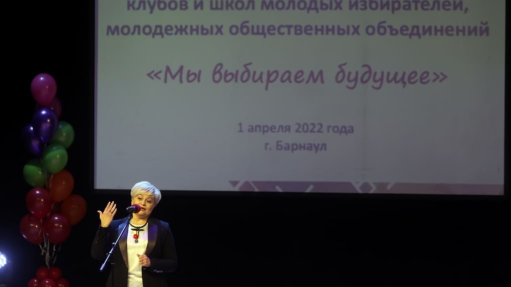 В Барнауле проходит фестиваль клубов молодых и будущих избирателей Фото №7