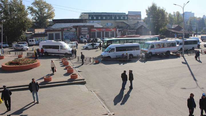 Возобновляются сезонные автобусные рейсы из Барнаула в Чемал и Усть-Коксу Фото №1