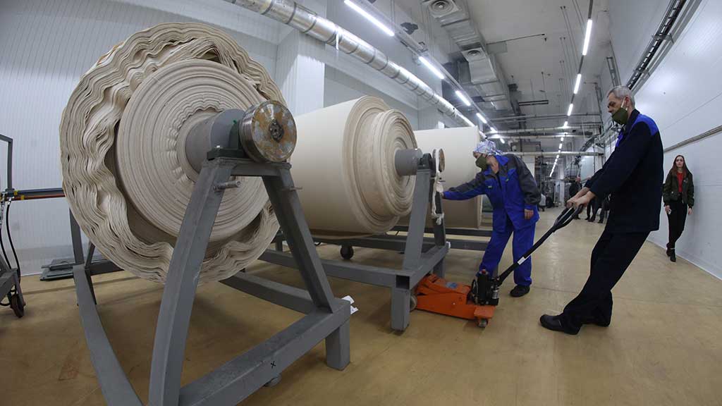 Утраивая мощность: власти Алтайского края готовы поддержать планы меланжевого комбината Фото №2