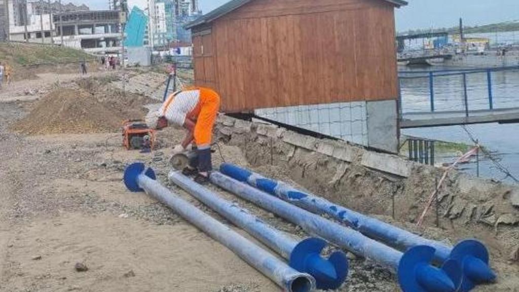 В Барнауле продолжается ремонт набережной Речного вокзала Фото №3