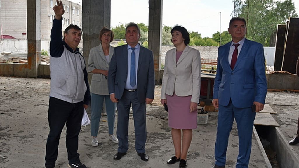 В Барнауле построят современный студенческий спорткомплекс с двумя залами и бассейном Фото №3