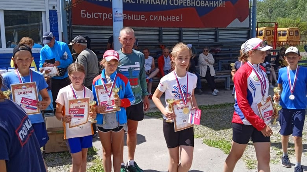 Юные биатлонисты открывают летний сезон Фото №1