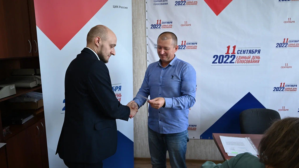 Центральная районная ТИК города Барнаула зарегистрировала кандидатов от «Новых людей» на выборы в Барнаульскую гордуму Фото №2