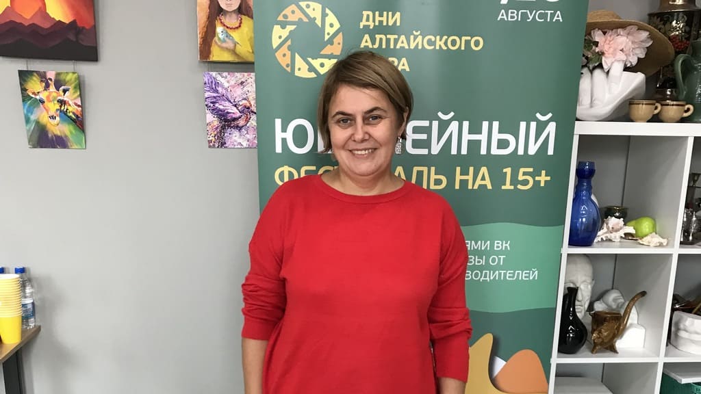 На сырном фестивале учили рисовать скетчинги Фото №2