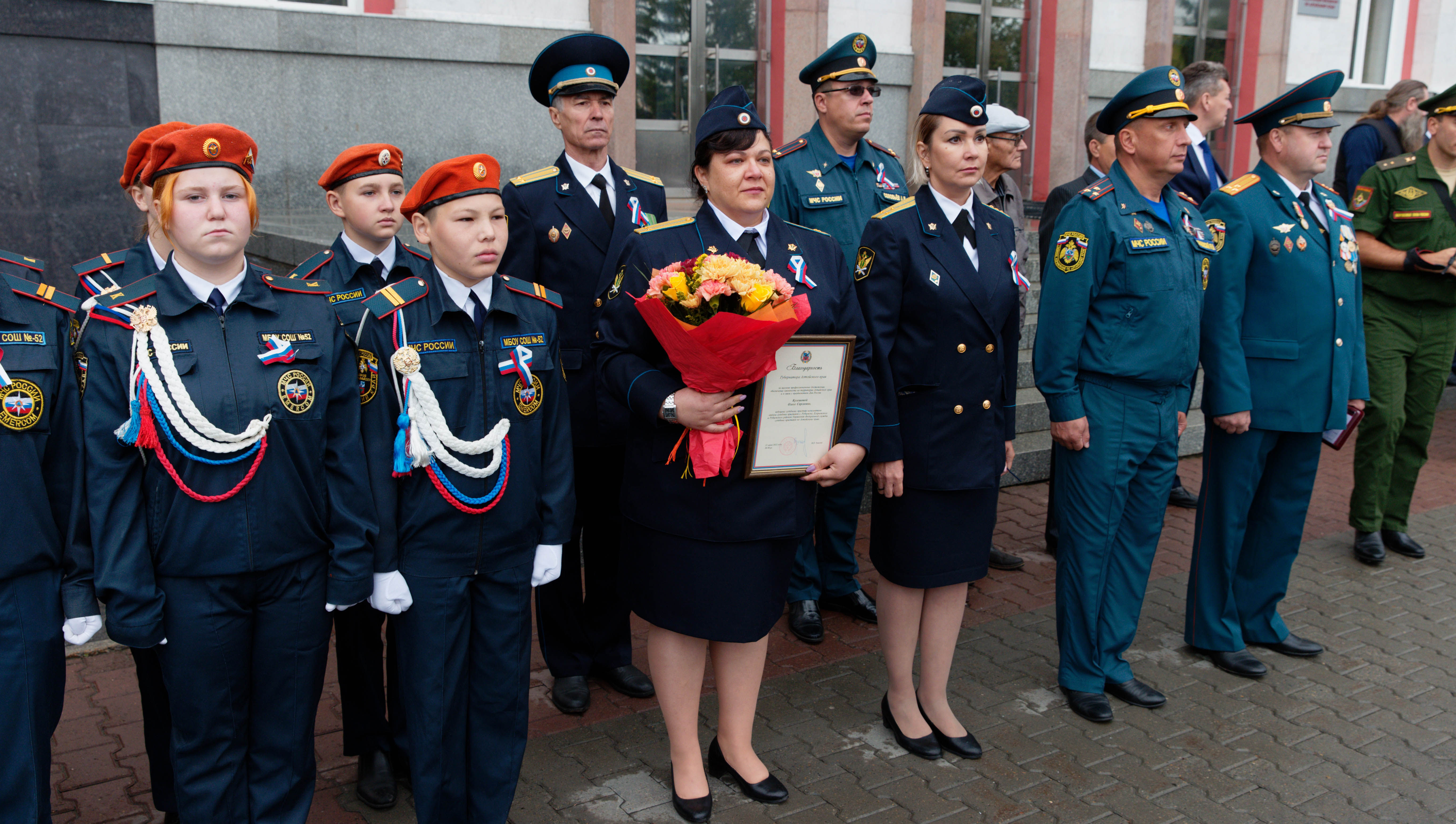 В Алтайском крае стартовали торжественные мероприятия, посвященные Дню Государственного флага Фото №9