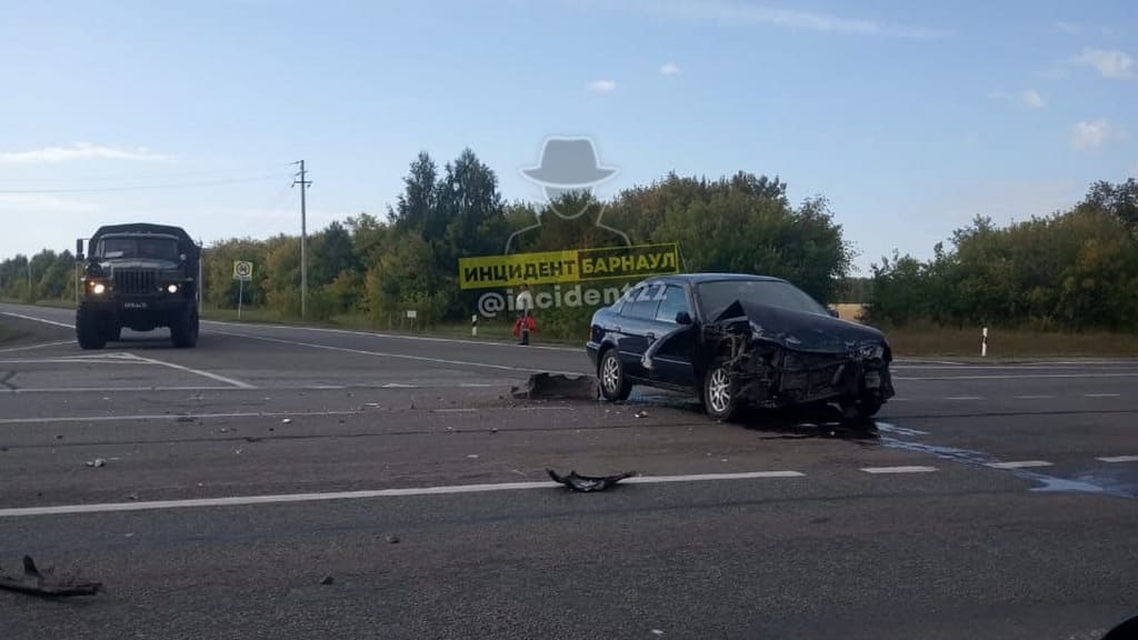 В пригороде Барнаула произошло ДТП с перевёртышем Фото №2