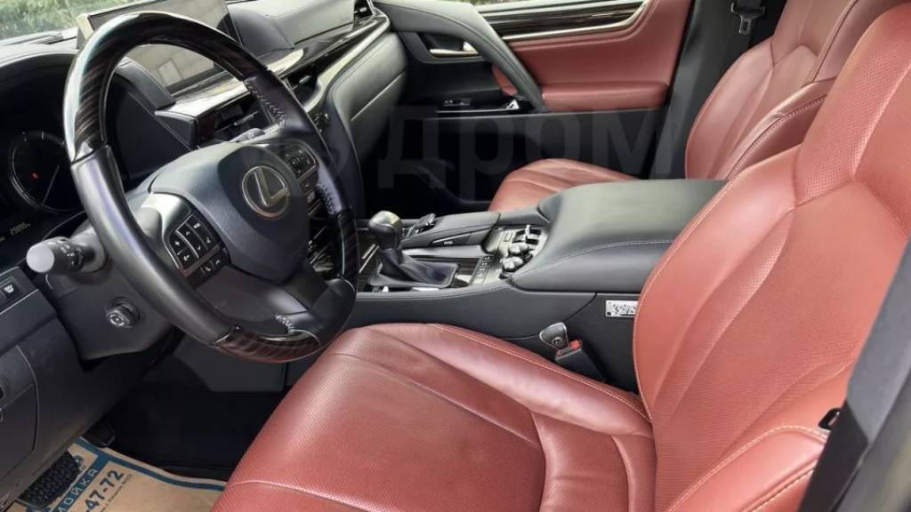 В Бийске продают редкий Lexus за 15 миллионов рублей Фото №3