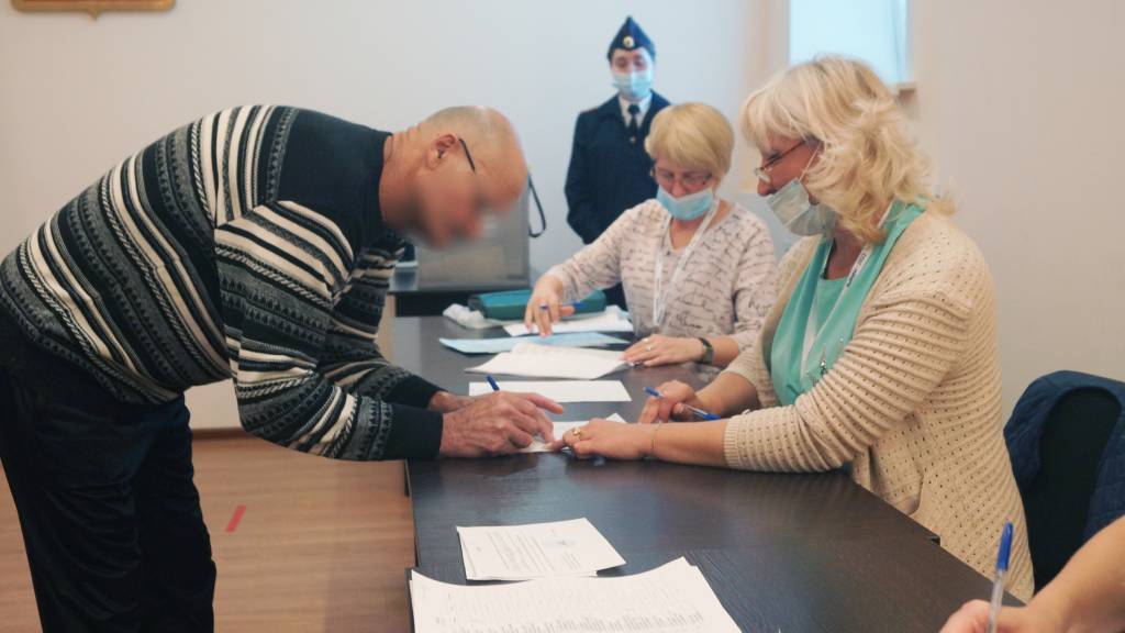 В учреждениях УИС Алтайского края прошли выборы депутатов представительных органов муниципальных образований Фото №3