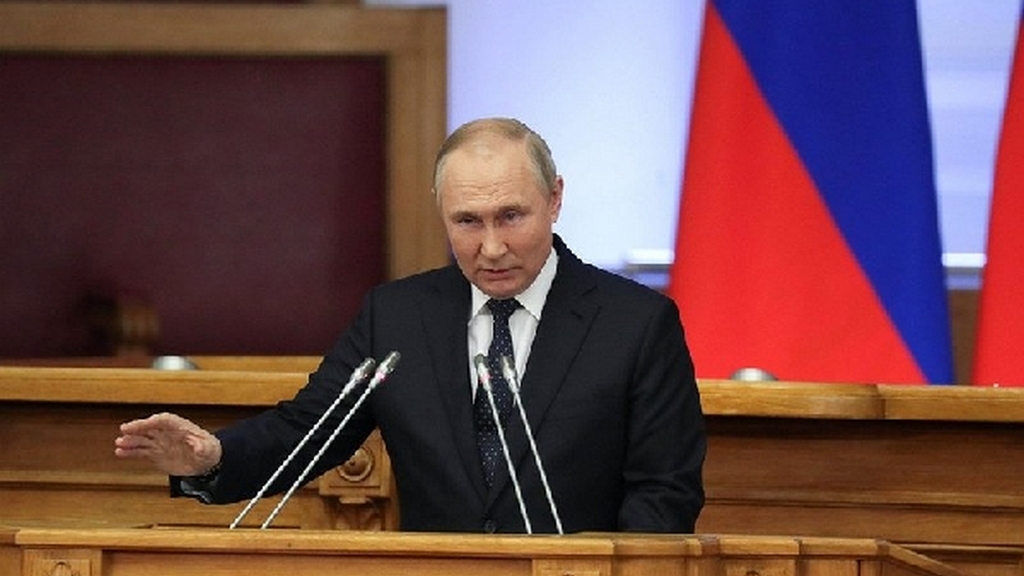Владимир Путин: Россия поддержит решение жителей Донбасса, Запорожья и Херсона Фото №1
