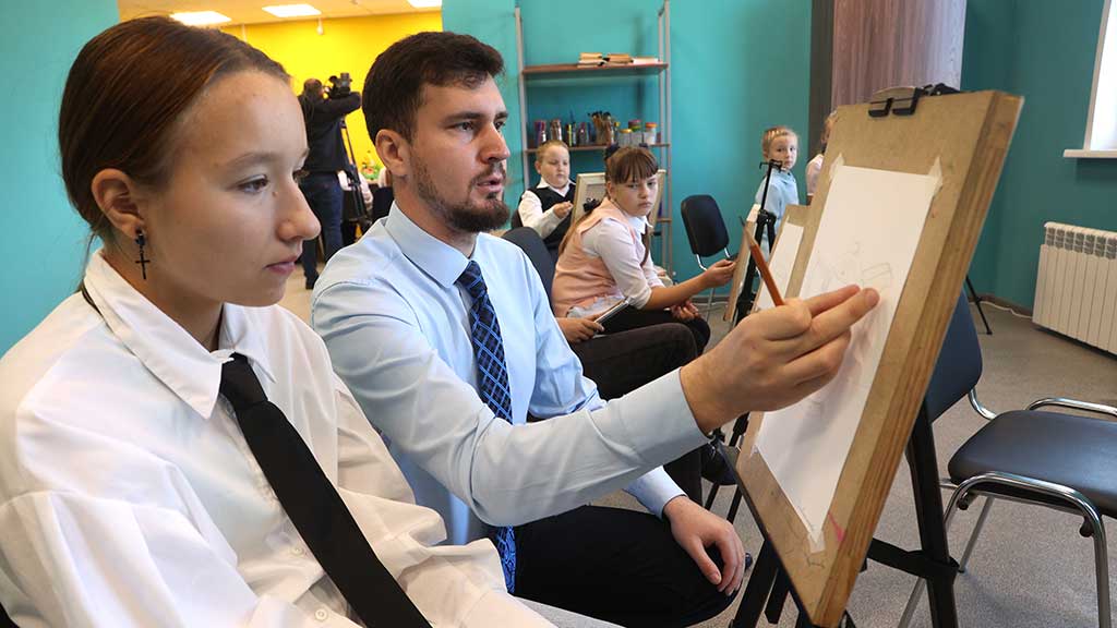 В Шелаболихе открыли новый культурно-спортивный центр «Юность» Фото №2