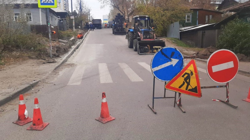В Барнауле ограничили проезд по переулку Ядринцева из-за строительства тротуара Фото №3