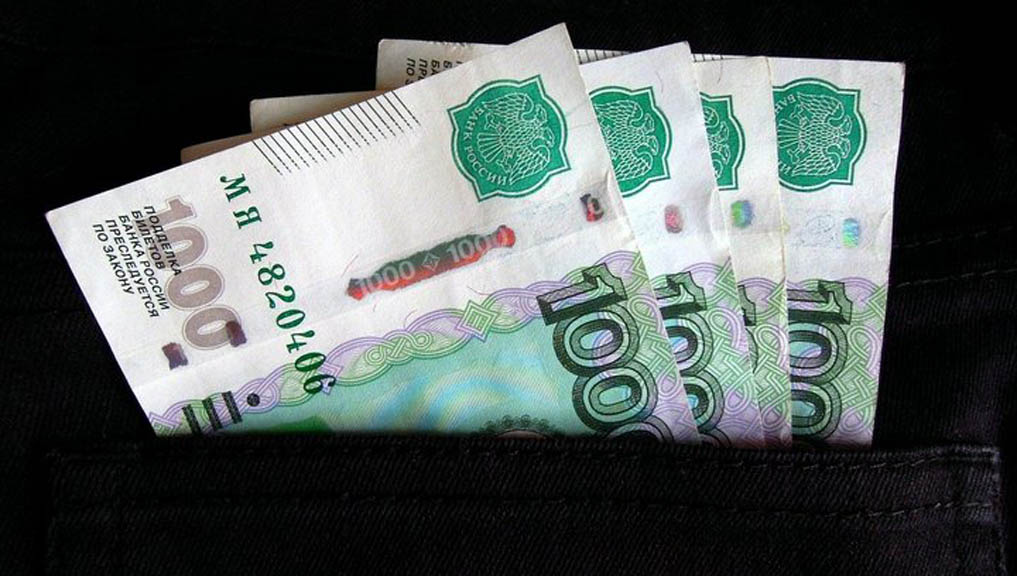 Чиновника из барнаульской мэрии подозревают в получении взятки Фото №1