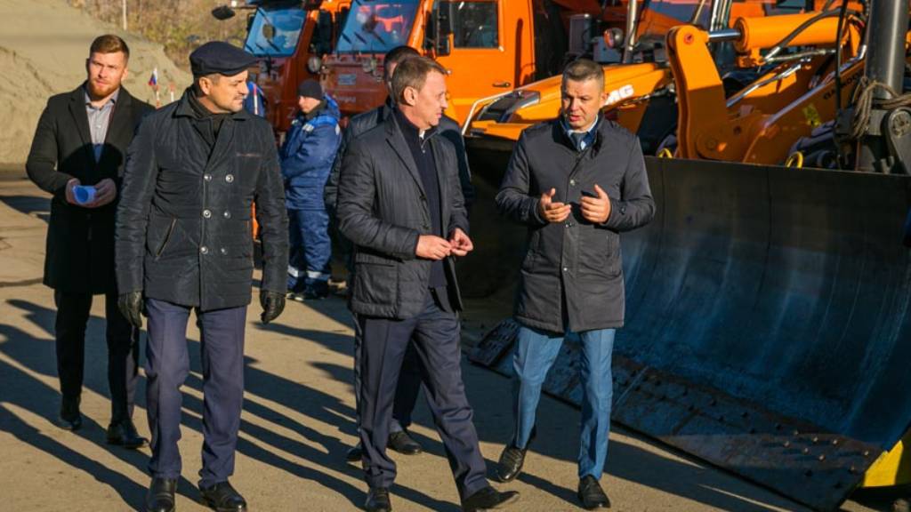 Дорожные службы Барнаула готовы к зимнему сезону Фото №1