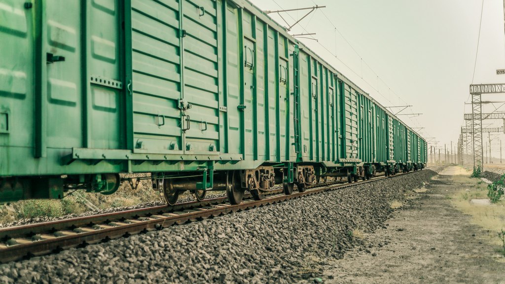 В Алтайском крае вдвое выросло число контейнерных поездов Фото №1