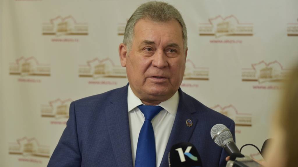 Александр Романенко: Депутаты АКЗС консолидируются для решения задач развития региона и страны Фото №1