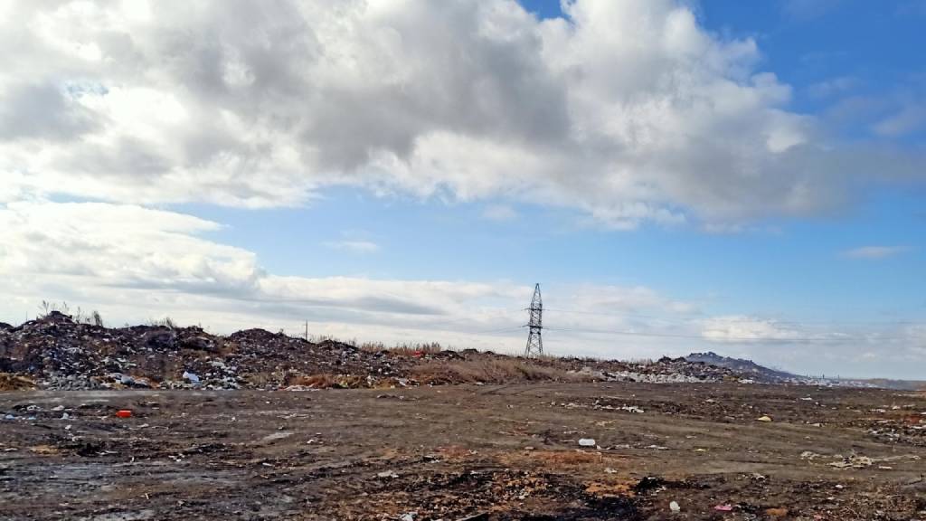 Угрозы загрязнения водоемов около полигона в Усть-Калманке нет – Минприроды Алтайского края Фото №1