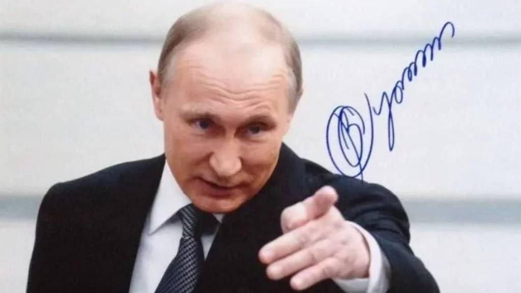 Житель Алтайского края продает автограф Владимира Путина за 1 миллион рублей Фото №1