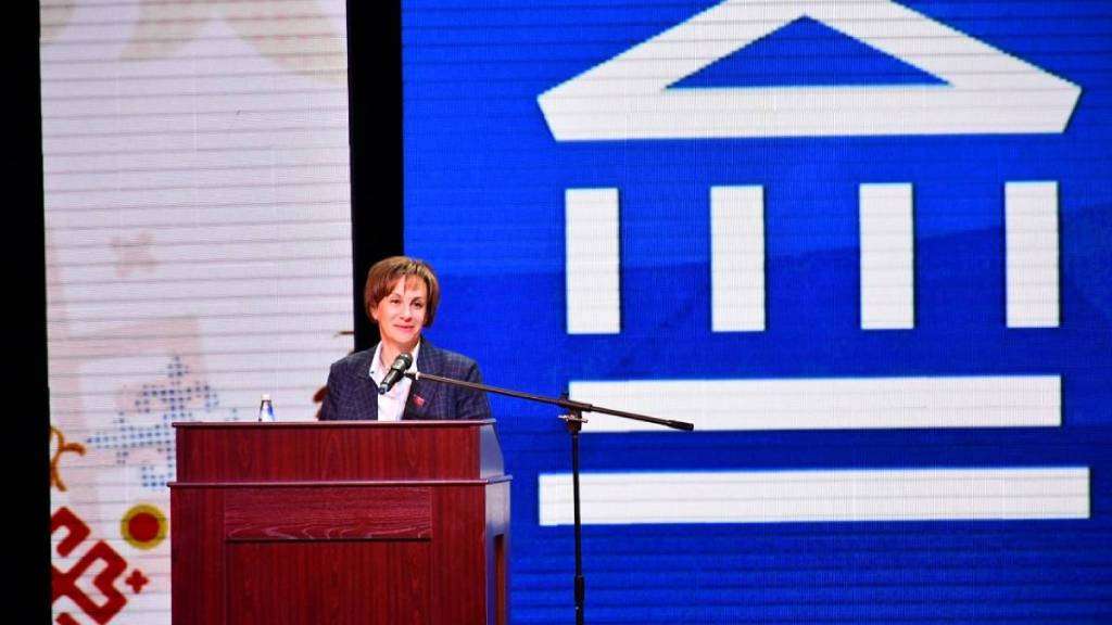 Татьяна Ильюченко рассказала алтайским работникам культуры о партпроекте «Культура малой родины» Фото №1