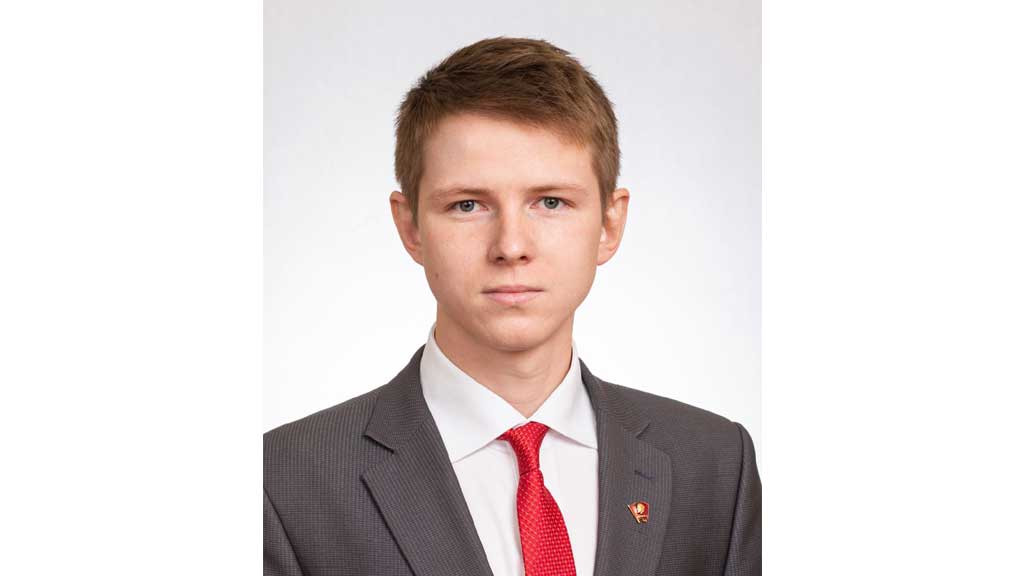 Почему алтайские депутаты не поддержали проект закона об индексации стипендий Фото №1