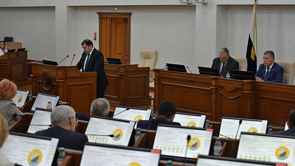 Депутаты АКЗС и Министерство сельского хозяйства договорились отстаивать экспортные интересы Алтайского края Фото №1
