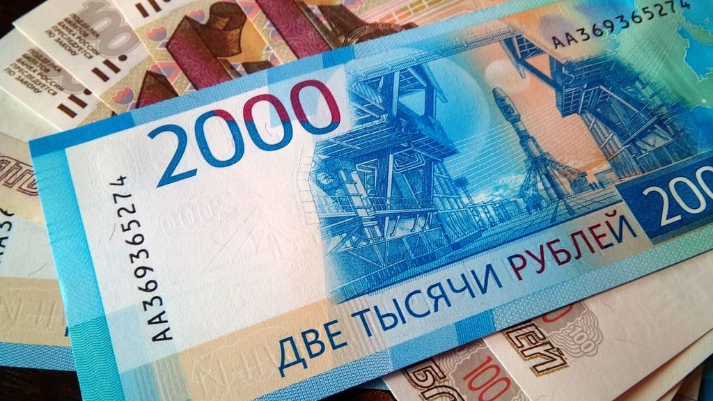 Владимир Путин сообщил о введении дополнительных выплат для медиков первичного звена Фото №1