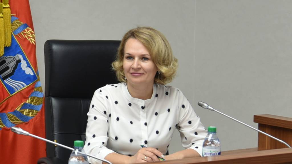 Министр социальной защиты Алтайского края ответит на вопросы депутатов АКЗС Фото №1