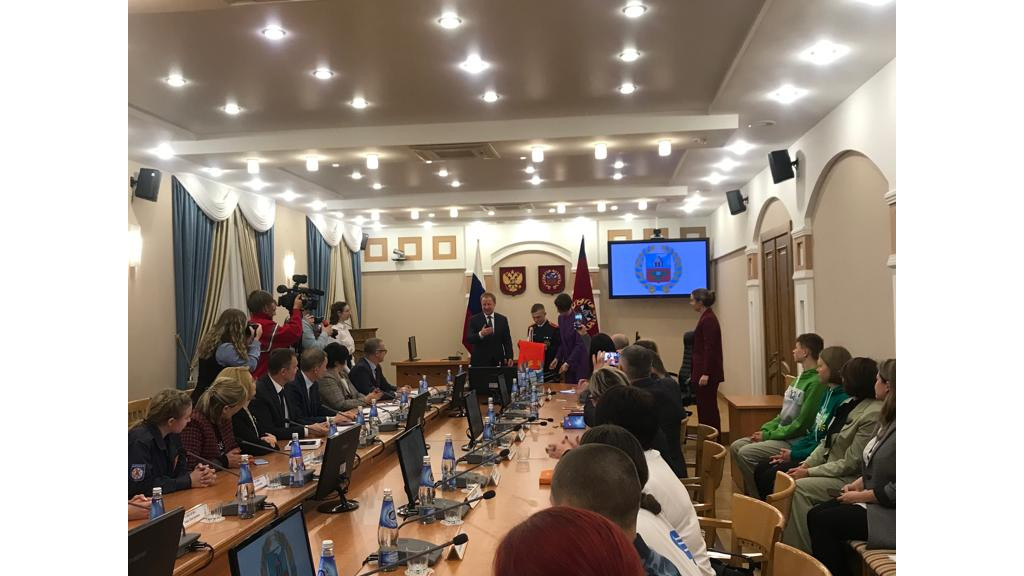 Алтайская делегация примет участие в I съезде Всероссийского общественно-государственного движения детей и молодежи Фото №1
