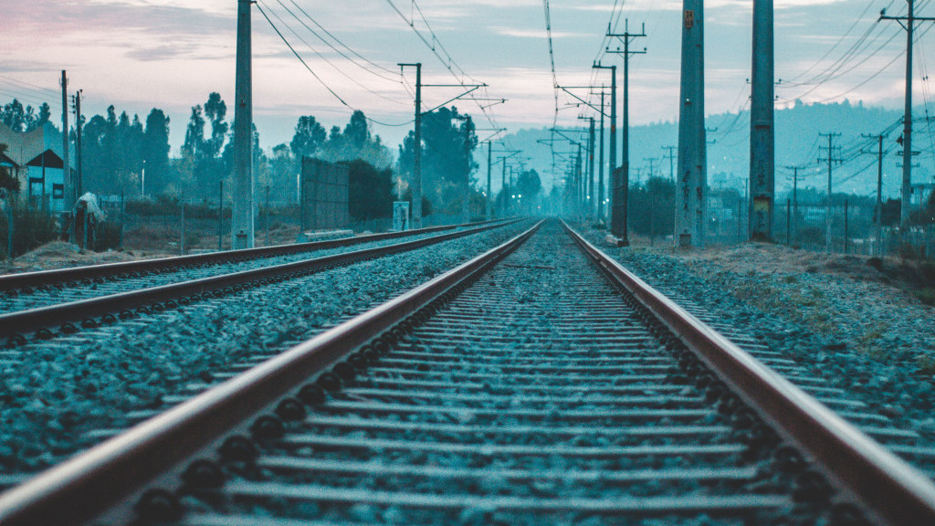 На станциях Алтайского края появились системы оповещения о приближающихся поездах Фото №1
