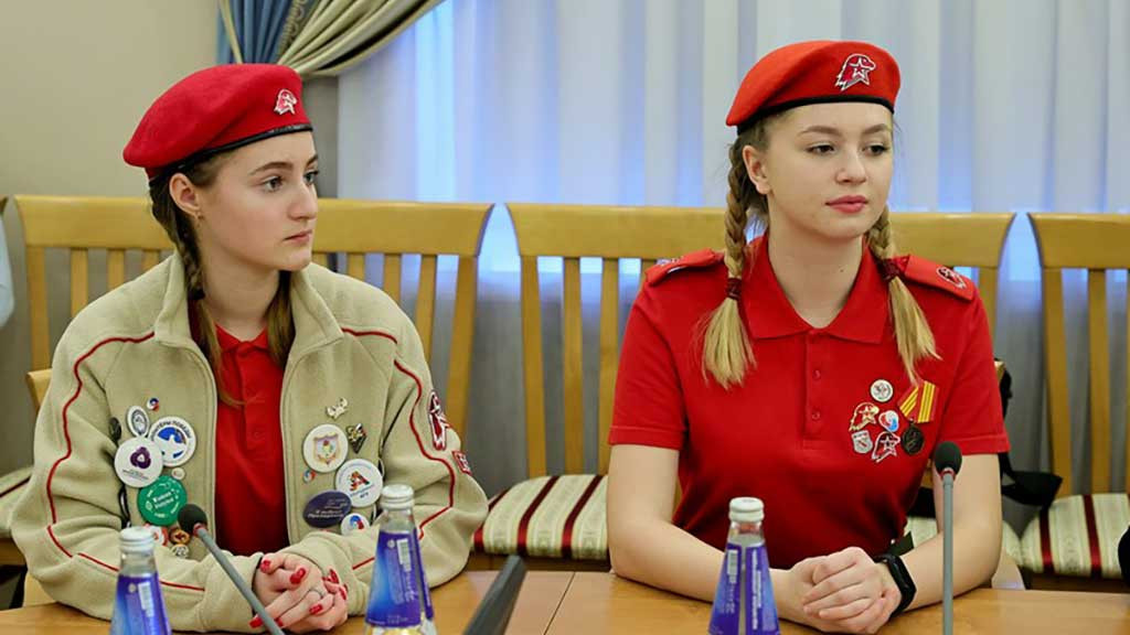 Алтайские активисты приняли участие в I съезде Всероссийского общественно-государственного движения детей и молодежи Фото №1
