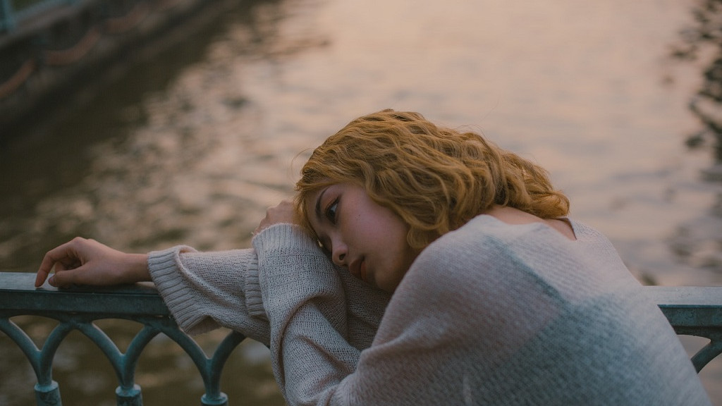 В Барнауле в квартире своих знакомых скончалась 15-летняя девушка Фото №1