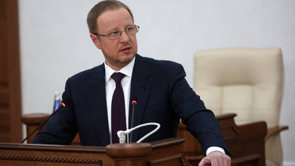 Губернатор Виктор Томенко заявил, что Алтайский край готов выполнять поручение Президента о подготовке кадров для современной экономики Фото №1