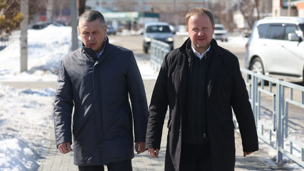 Губернатор Виктор Томенко находится в рабочей поездке в Завьяловском районе Фото №6