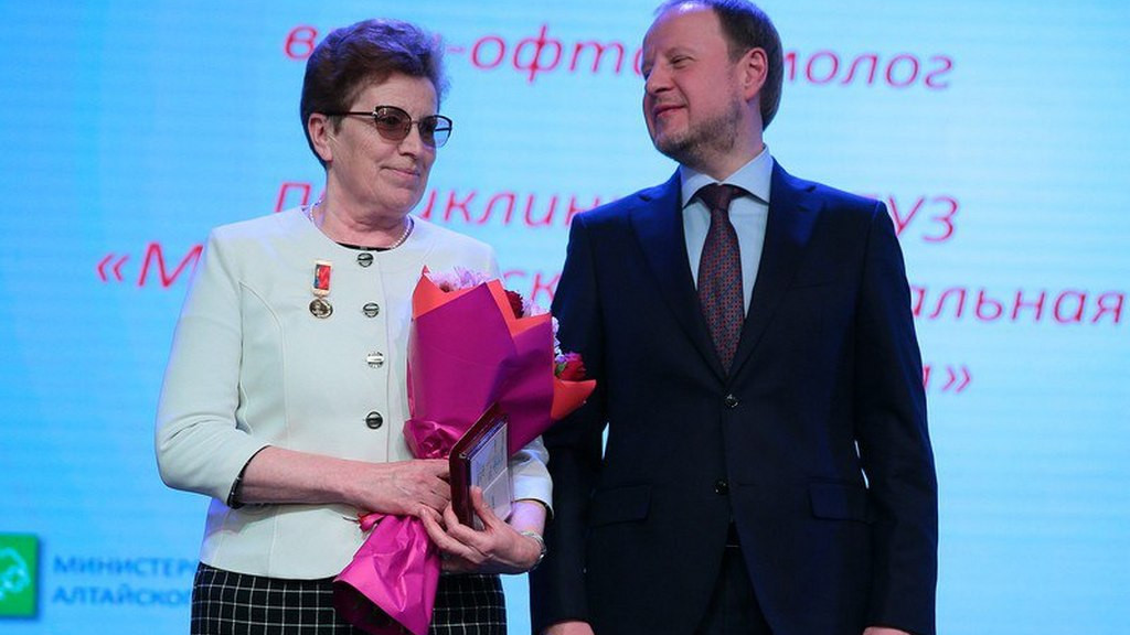 В Алтайском крае вводятся региональные доплаты медработникам по аналогии с федеральными Фото №1