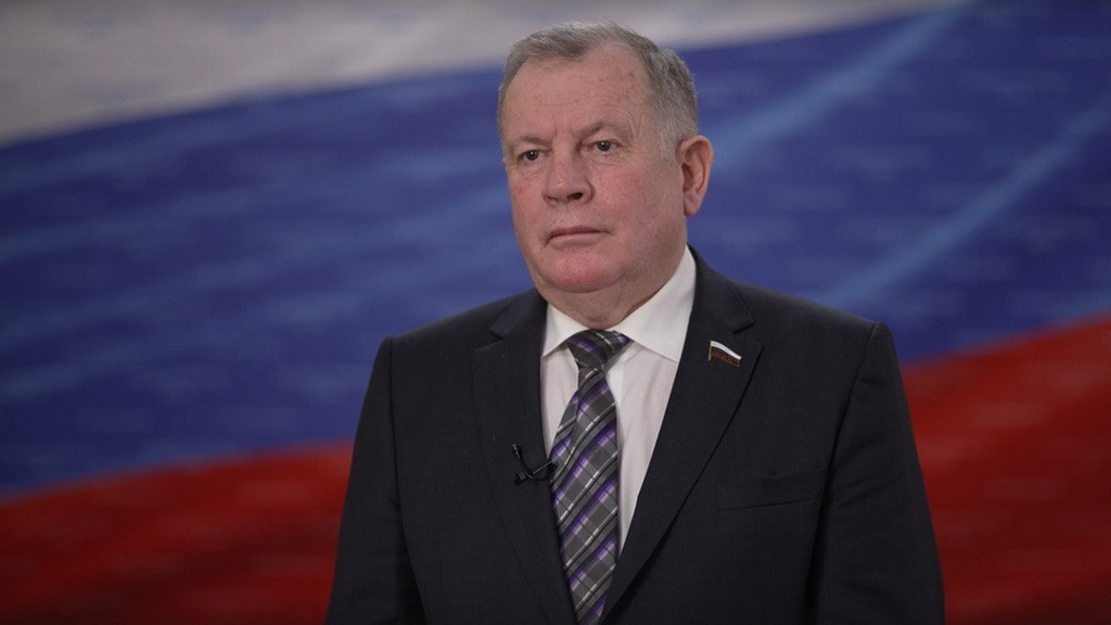 Кадр из видео