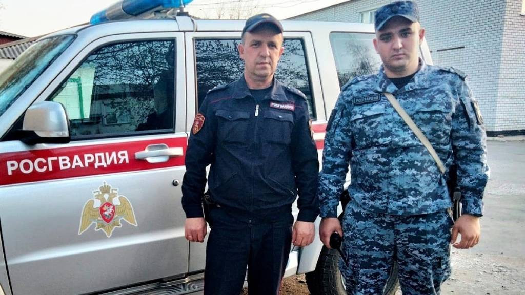 Пожар, вспыхнувший в одном из магазинов Славгорода, помог потушить патруль Росгвардии Фото №1