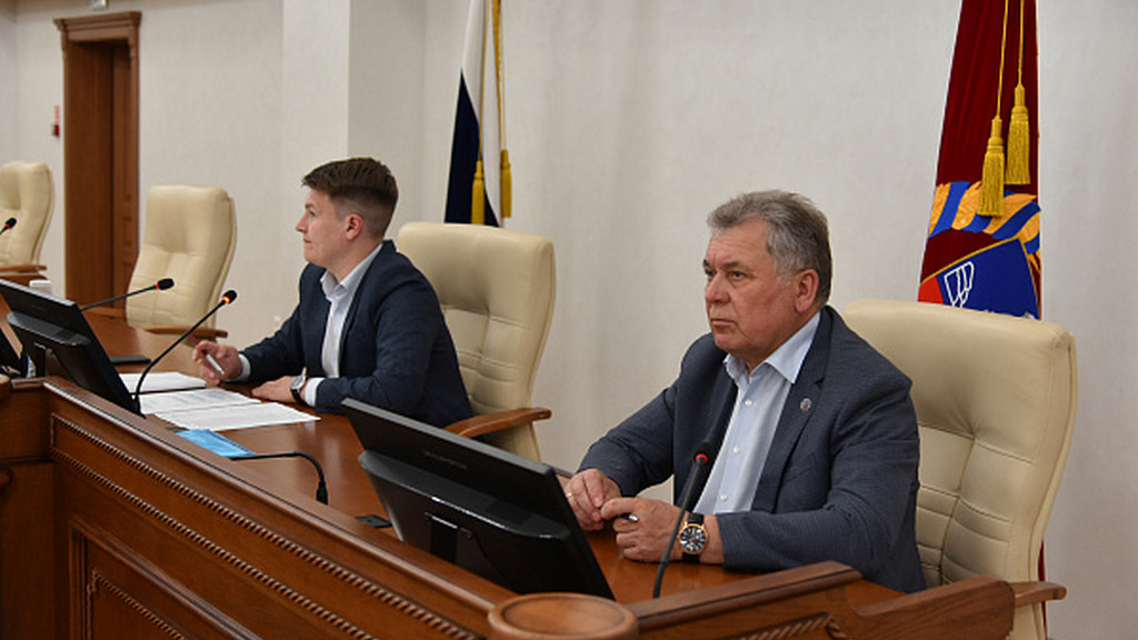 Вопросы 21-й (внеочередной) сессии обсудили на заседаниях фракций АКЗС Фото №1