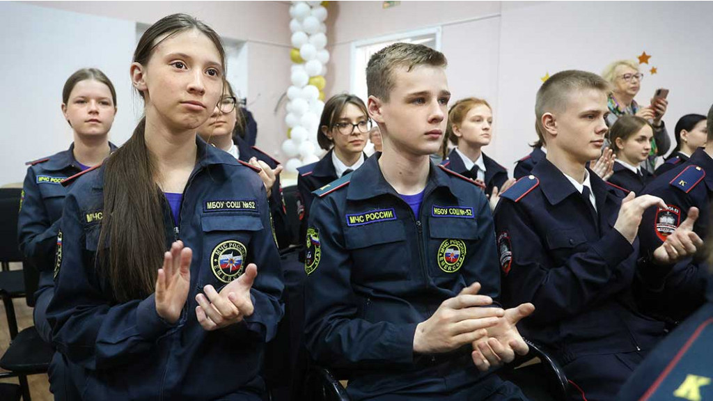 В Барнауле прошло занятие в рамках проекта «Школа наставничества – Школа воспитания» Фото №4