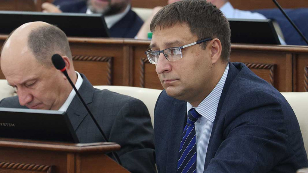 Антон Васильев избран новым уполномоченным по правам человека на 22-й сессии АКЗС Фото №3