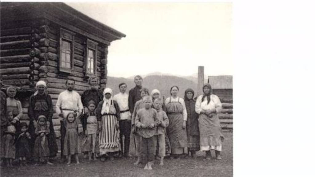 Атаманов Вахрамей Семёнович и его семья, 1926 год.