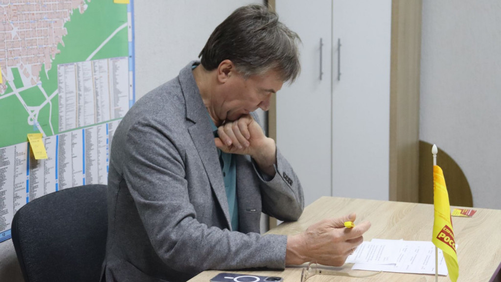 Александр Терентьев пообщался с жителями Бийска о насущных проблемах Фото №3
